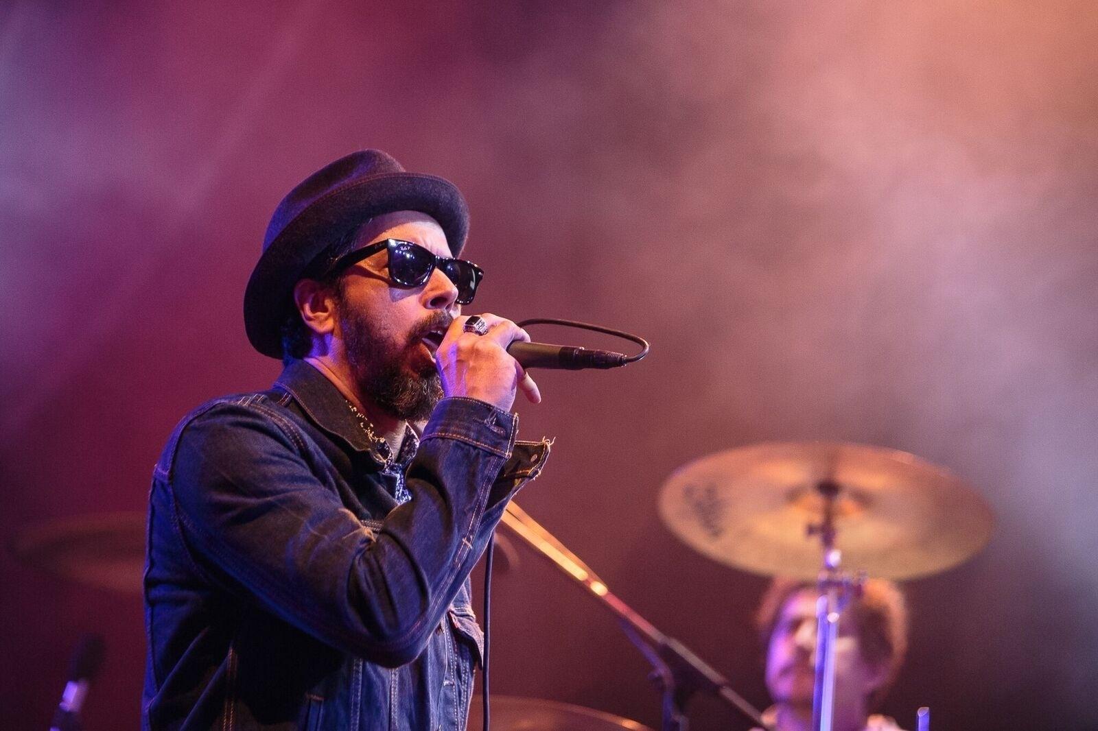 Integrantes da Nação Zumbi embalam o público do Mimo Festival Amarante, em Portugal - Divulgação/Mimo Festival