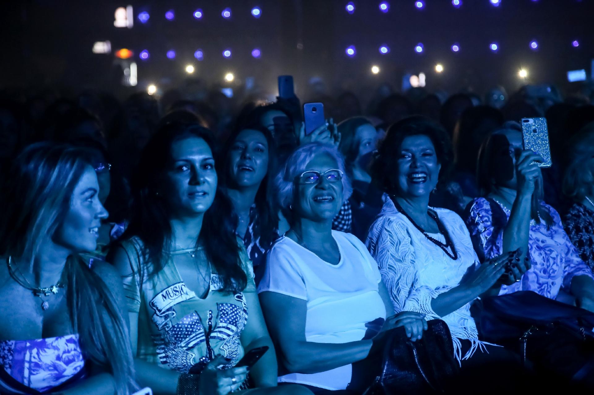 Roberto Carlos se apresenta para o público feminino no Espaço das Américas, em São Paulo - Amanda Perobelli/UOL
