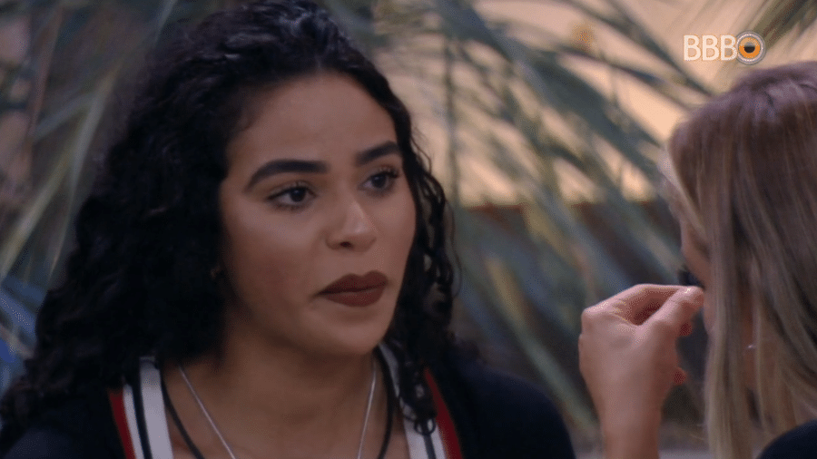 Elana conversa com Isabella sobre Maycon - Reprodução/Globoplay