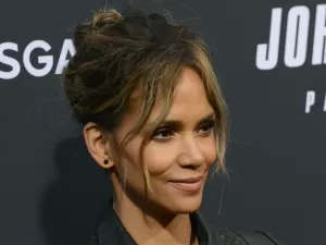 Halle Berry se diz 'ofendida' por ser única negra com Oscar de Melhor Atriz