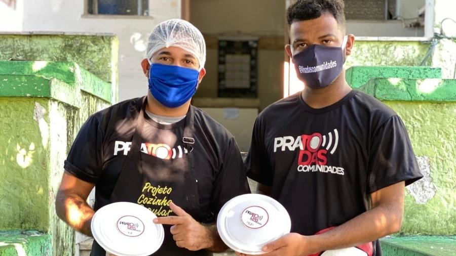 Projeto Prato das Comunidades entrega refeições no Complexo do Alemão, no Rio, durante pandemia - Divulgação