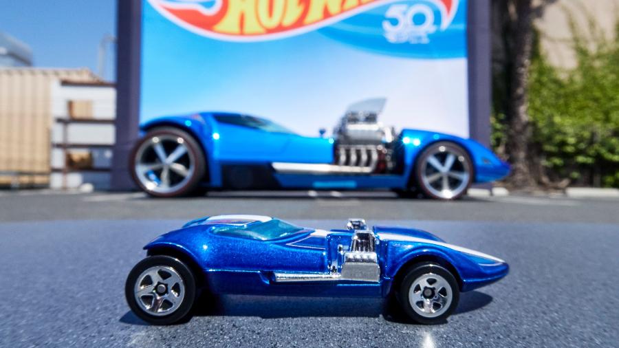 Hot Wheels mostra coleção de carros em tamanho real