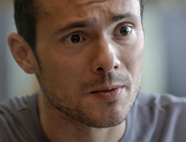 Em "Verdades Secretas", Igor fica chocado com revelação de Pia