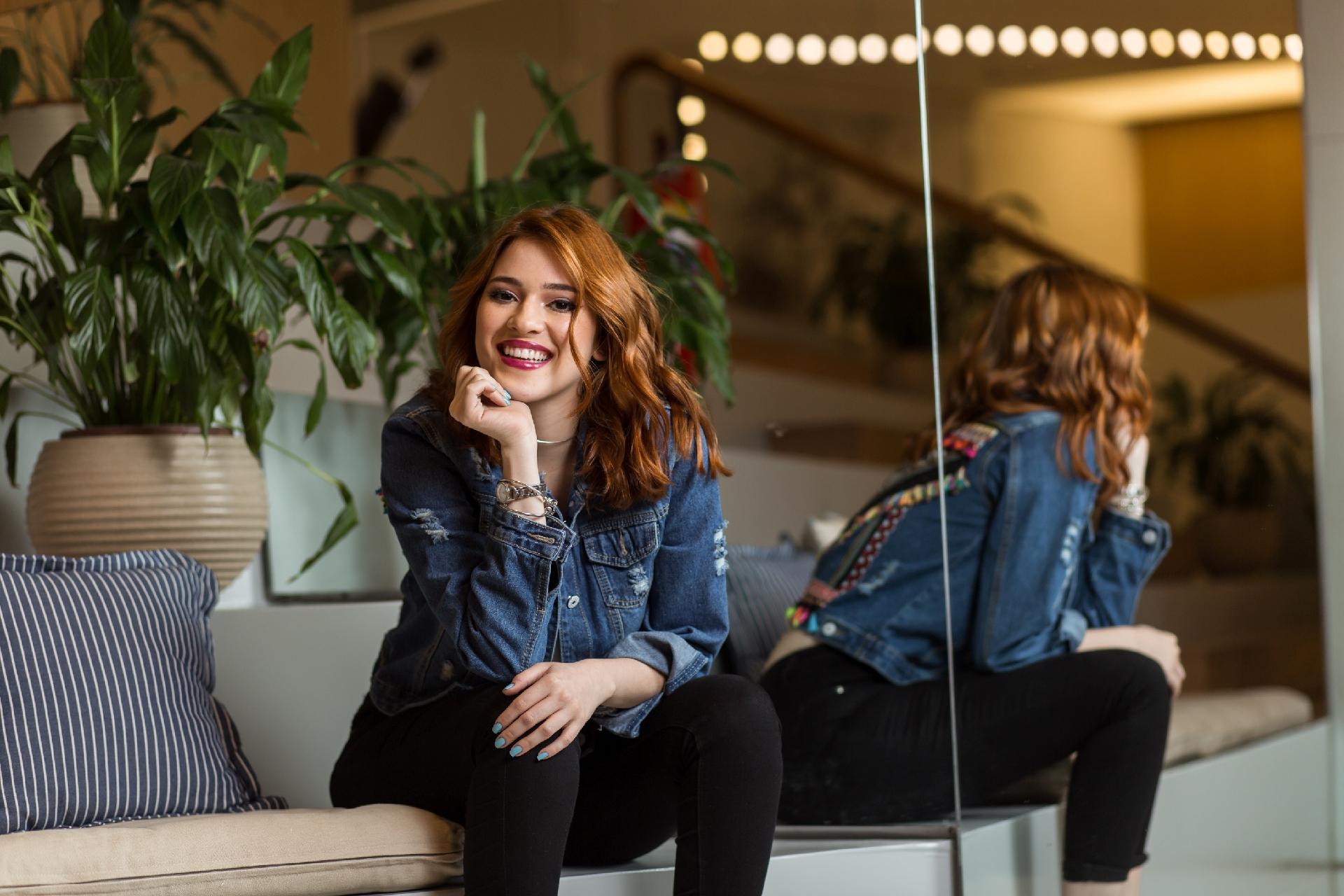 Ana diz que agora tem que ficar mais "arrumadinha", mas mantém estilo despojado - Ricardo Borges/UOL