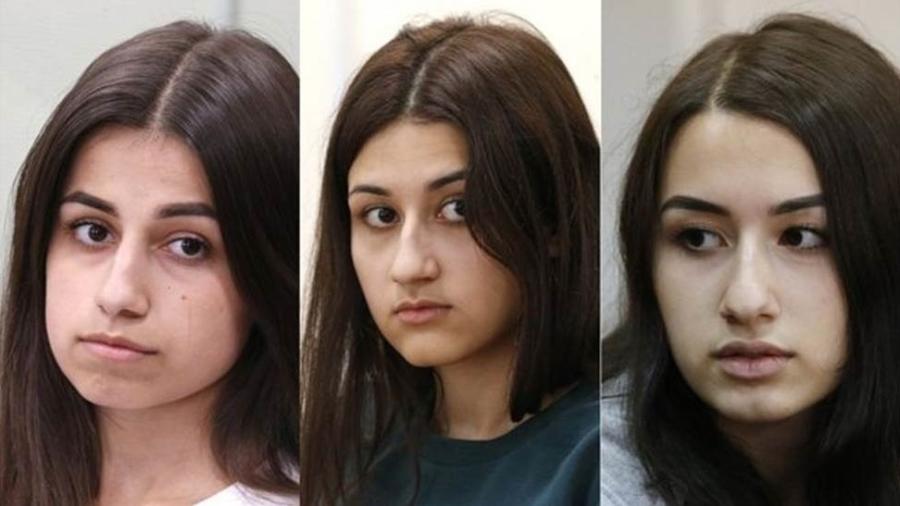 Quando Mikhail Khachaturyan foi assassinado, Angelina (esquerda) tinha 18 anos, Maria (centro) tinha 17 e Krestina 19 - Getty Images