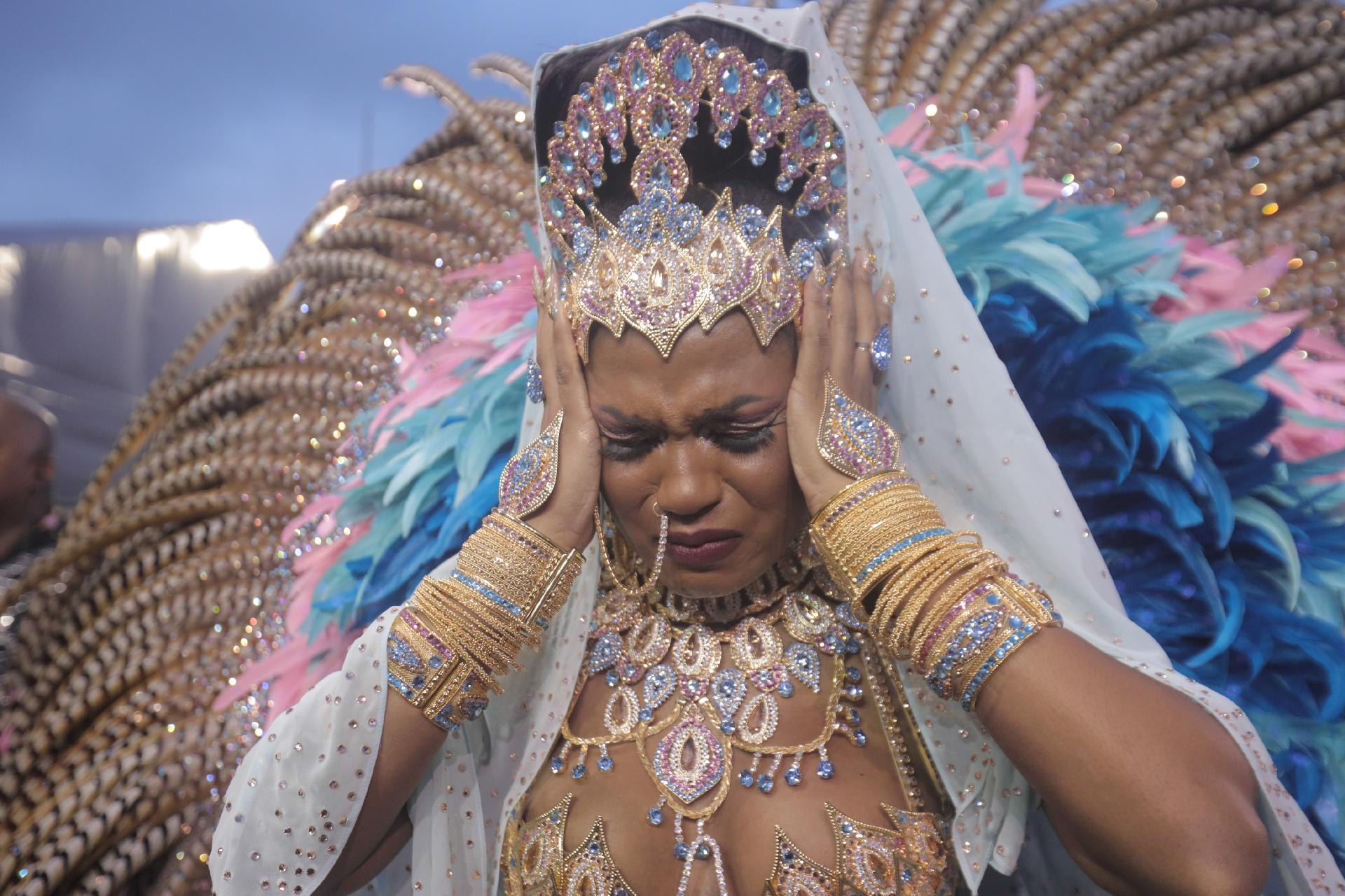 Império de Casa Verde desfila no Anhembi - Ricardo Matsukawa/UOL