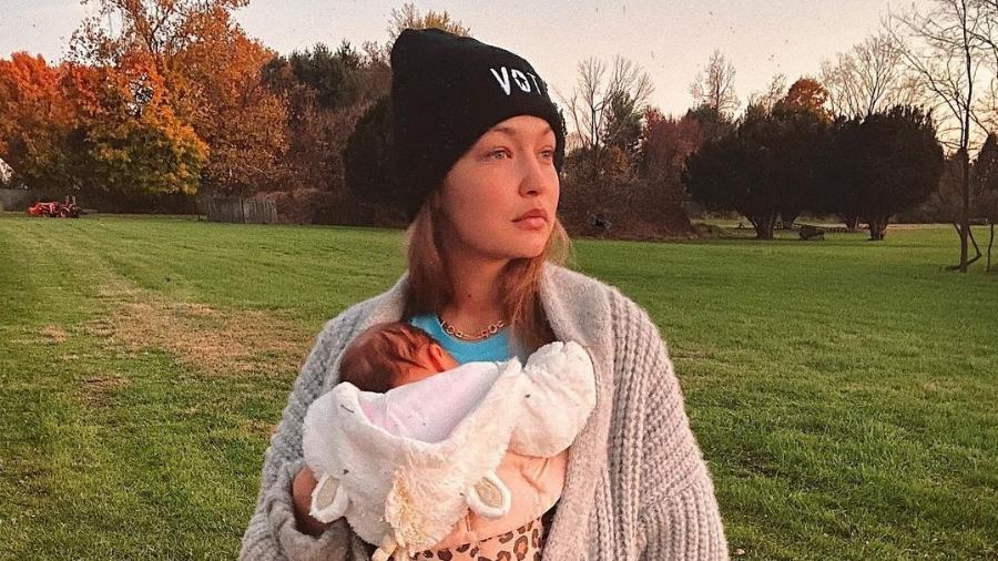 Gigi Hadid e filha recém-nascida, fruto do namoro com Zayn Malik, ex-One Direction - Reprodução/Instagram