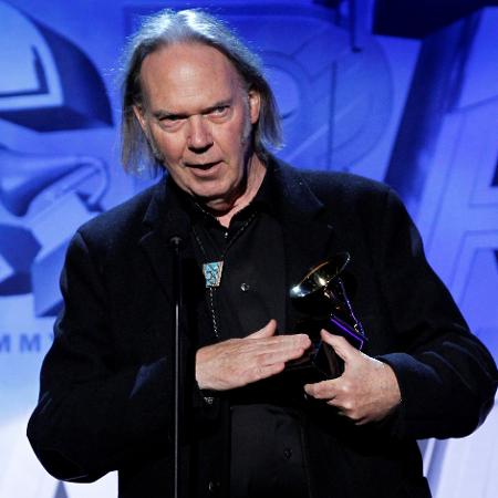 Neil Young durante premiação em Los Angeles - REUTERS