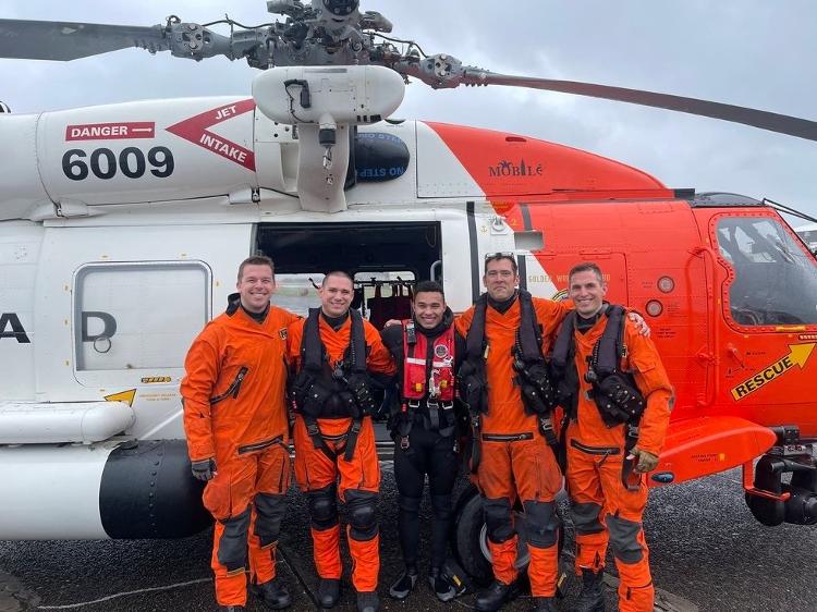 Histórias do Mar - roubou barco - FOTO 5 Divulgacao USCG - Guarda Costeira dos EUA - Guarda Costeira dos EUA - Guarda Costeira dos EUA