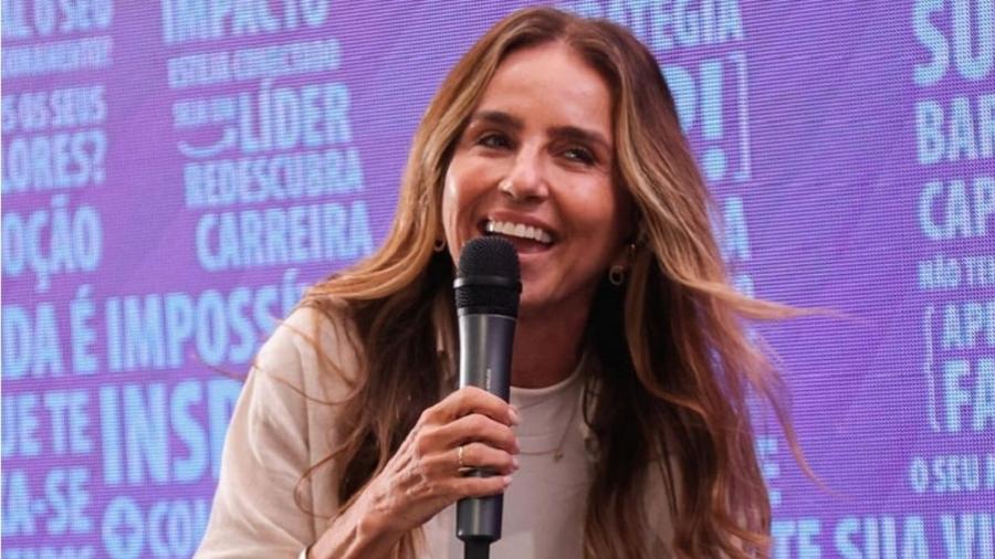 Monique Curi dá palestras motivacionais para as mulheres 50+