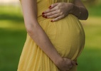 Mãe de aluguel dá à luz 2 bebês, um seu e outro do casal que a contratou - Getty Images