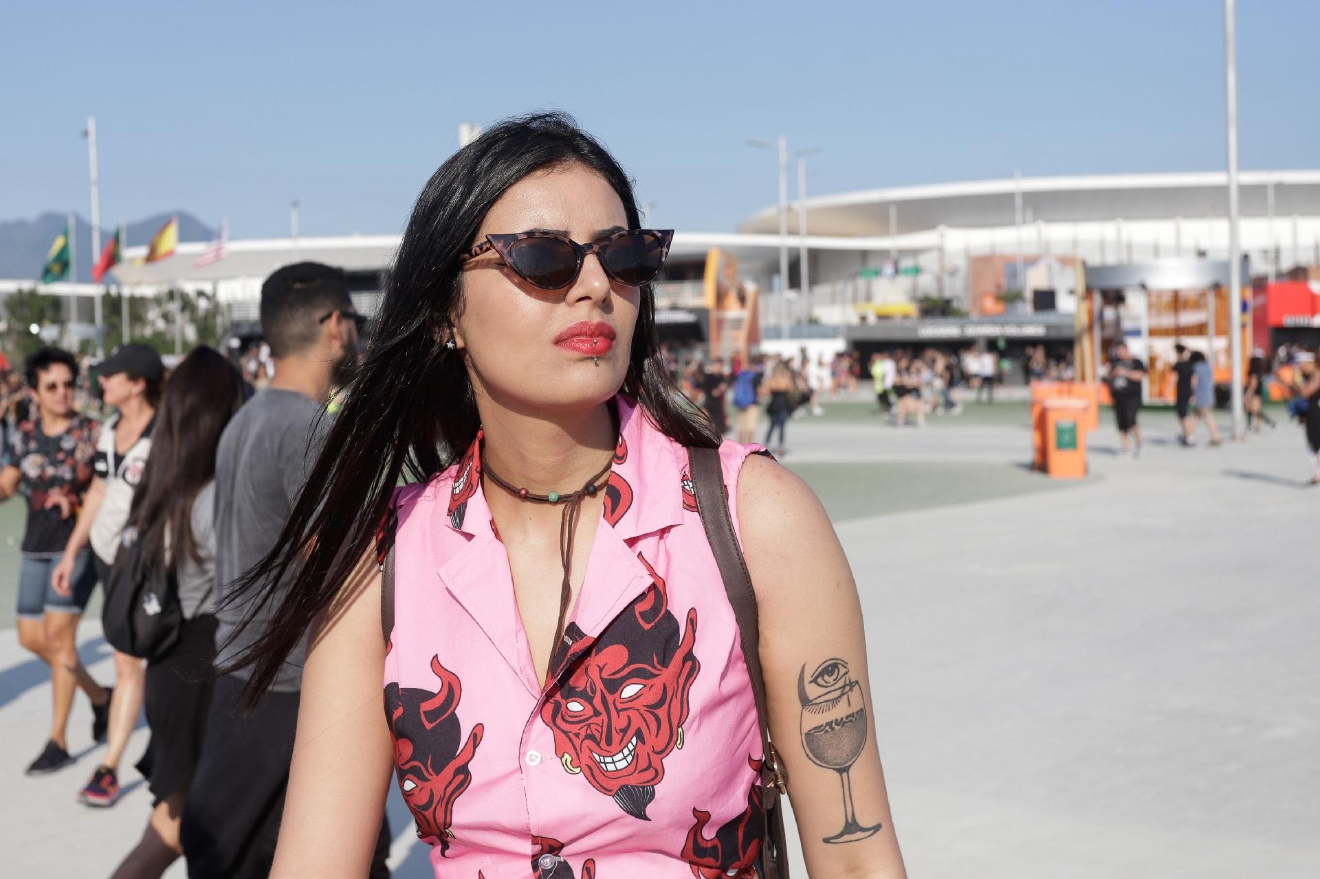 Garota exibiu tatuagem criativa no braço no Rock in Rio - Rudy Trindade/FramePhoto/Estadão Conteúdo