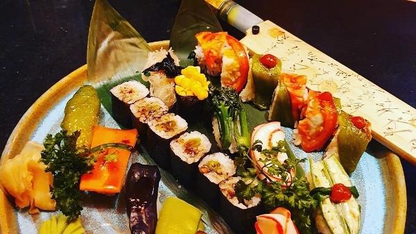 Nagoya Sushi School - Facebook - Reprodução Facebook - Reprodução Facebook