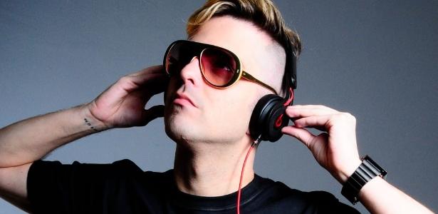 Mensagem divina | Vocalista do Kasino se converte após post de Bieber e deixa grupo