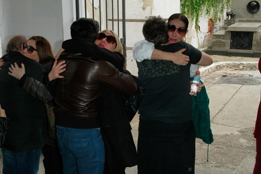 Marcos Tumura tinha 49 anos e amigos como Claudia Raia e Jarbas Homem de Mello ficaram surpresos com a morte do ator e coreógrafo. Ele passou mal após uma partida de vôlei e chegou a ser socorrido no Hospital 9 de Julho, em São Paulo, mas não resistiu as complicações de um infarto - Amauri Nehn/Brazil News