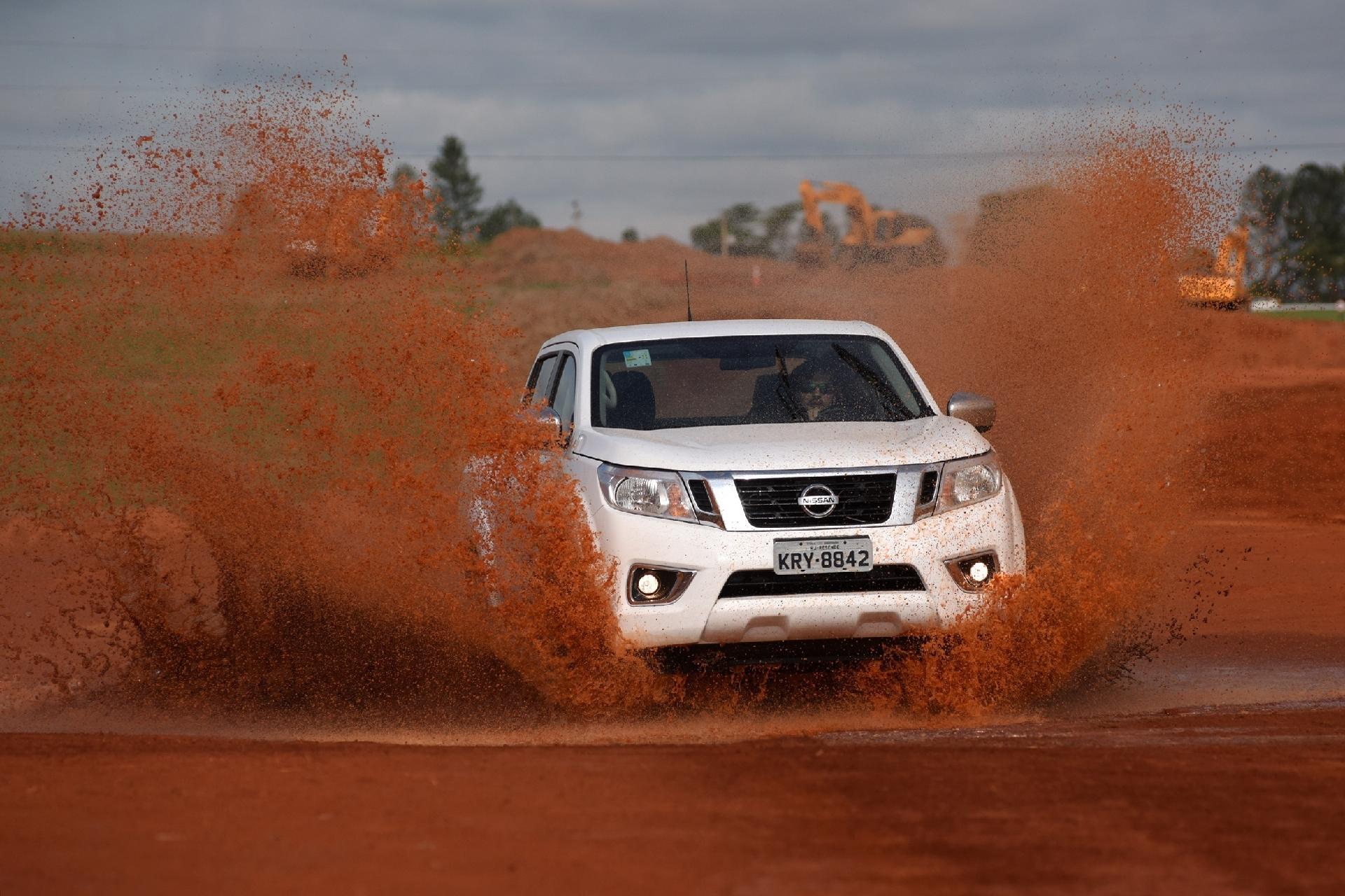 Nissan Frontier SE - Murilo Góes/UOL