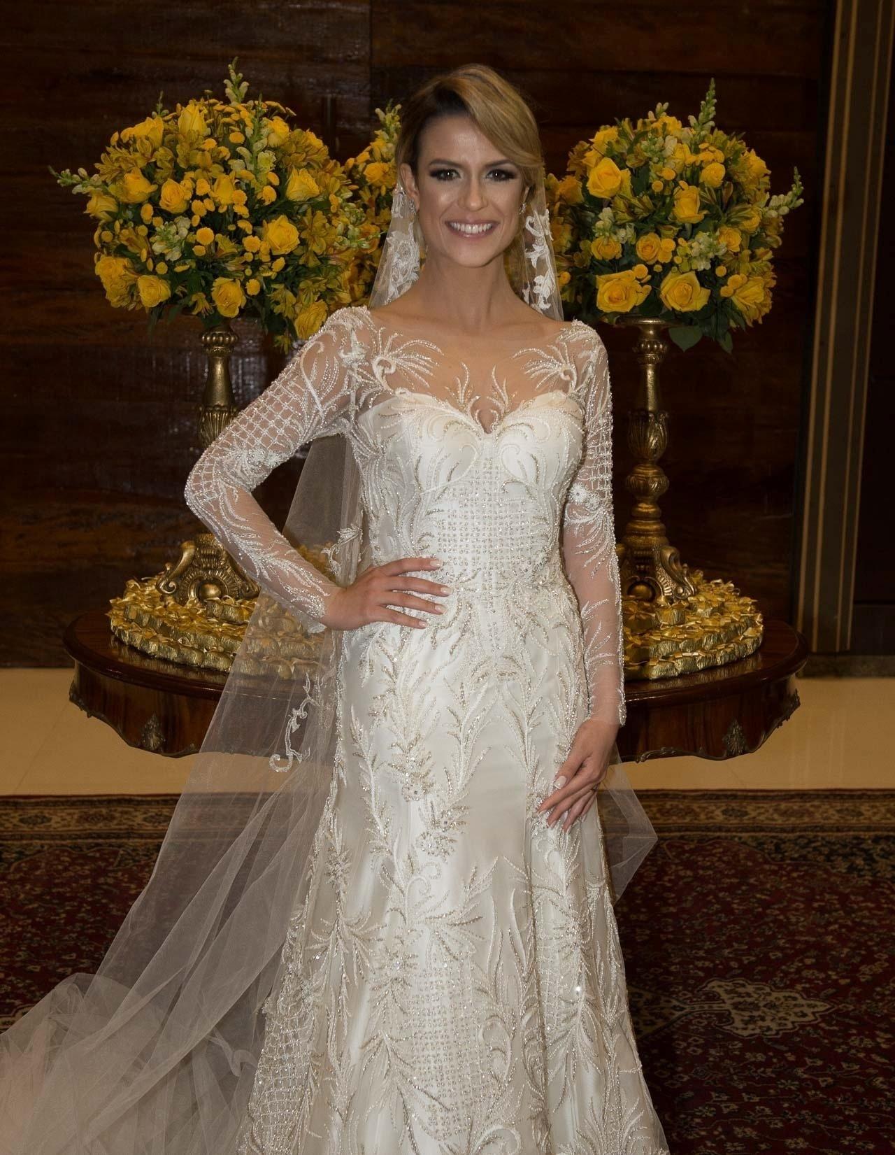 Jurada do "Bake Off Brasil", Beca Milano se casa em São Paulo com Fernando Pelégio - Francisco Cepeda e Patrícia Devoraes/AgNews