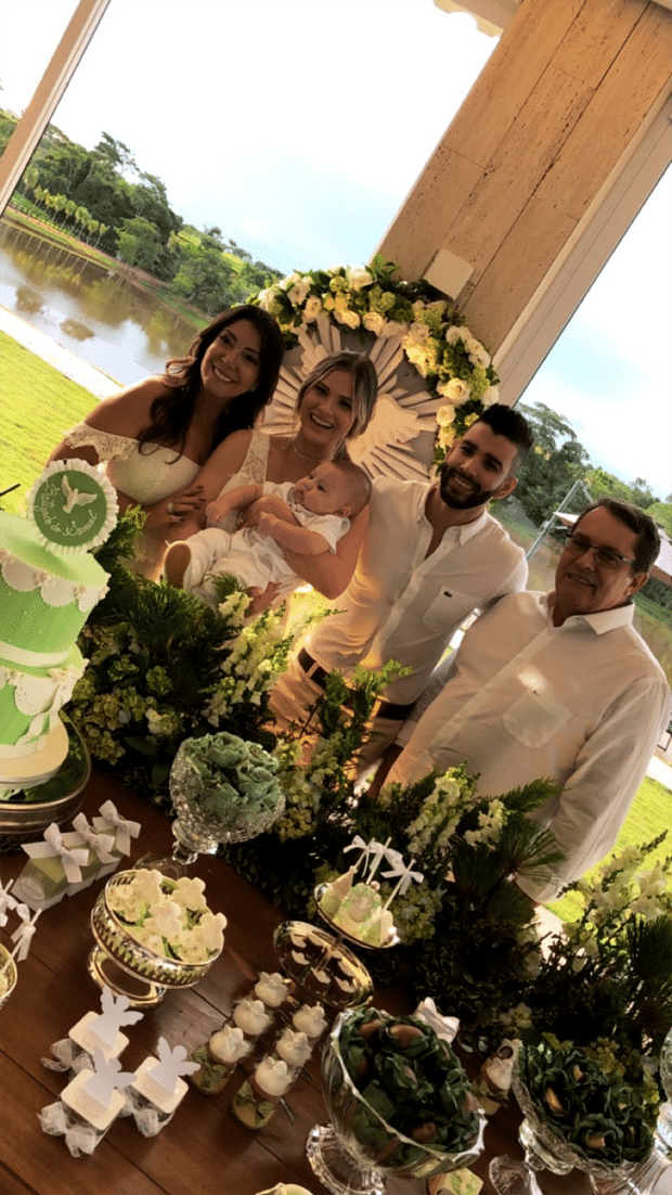 Batizado de Samuel, filho de Gusttavo Lima e Andressa Suíta - Reprodução/Instagram