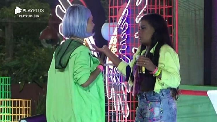 A Fazenda 2021: Aline e Tati Quebra Barraco se acertam - Reprodução/Playplus - Reprodução/Playplus