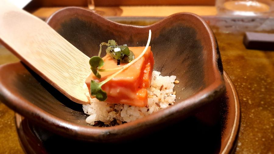 Sushi de salmão selvagem do Kureiji Sushi de salmão selvagem do Kureiji