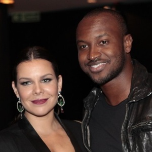 27.ago.2015 - Thiaguinho acompanha a mulher, a atriz Fernanda Souza, na festa de lançamento da novela "A Regra do Jogo". A trama de João Emmanuel Carneiro estreia no dia 31 de agosto na Globo, no lugar de "Babilônia" - Thyago Andrade /Foto Rio News - Thyago Andrade /Foto Rio News