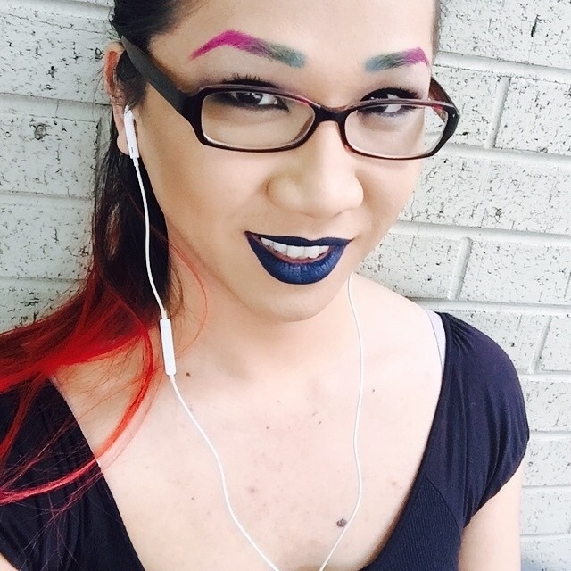 Sobrancelha Colorida - Reprodução/Instagram/kitsune_delacruz