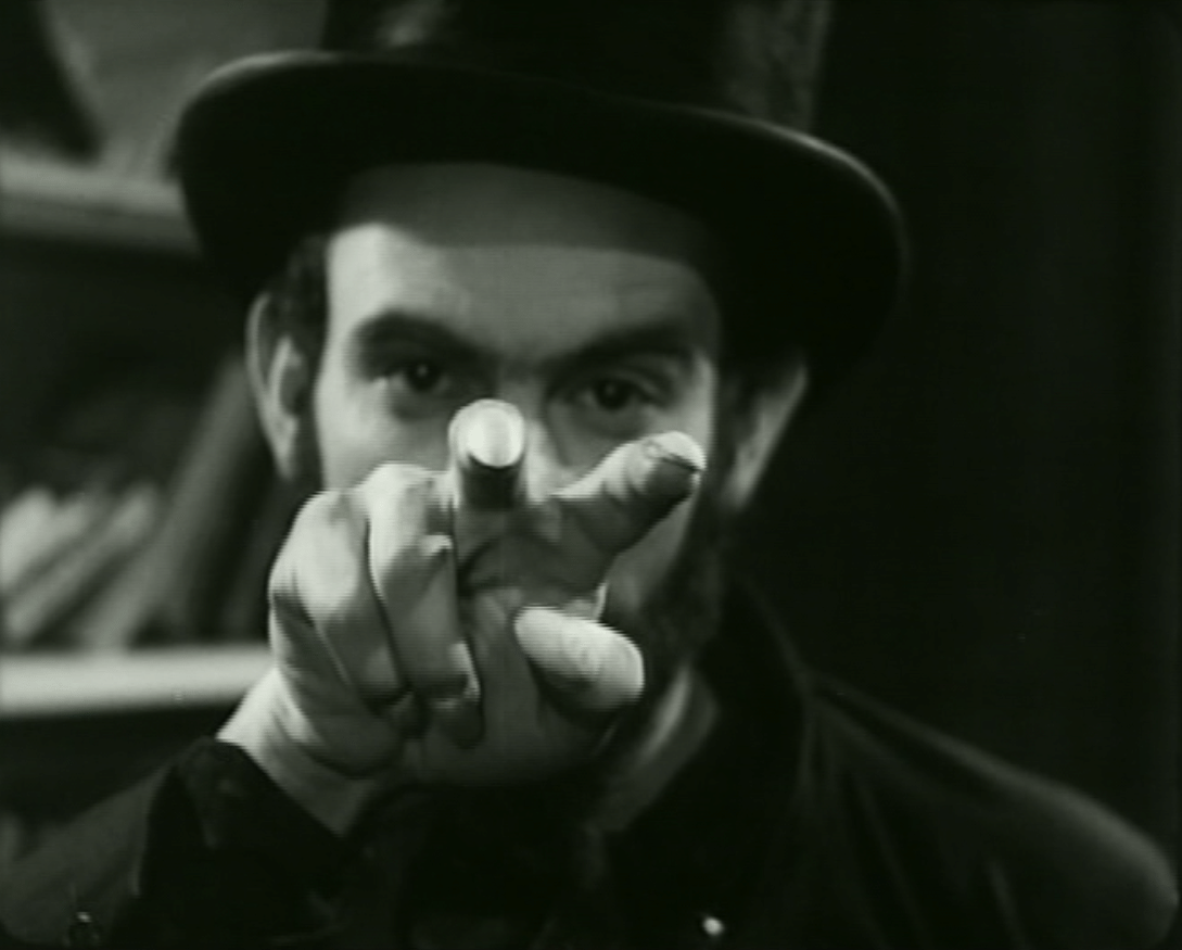 Cena de "A Meia Noite Levarei Sua Alma" (1964), de José Mojica - Reprodução