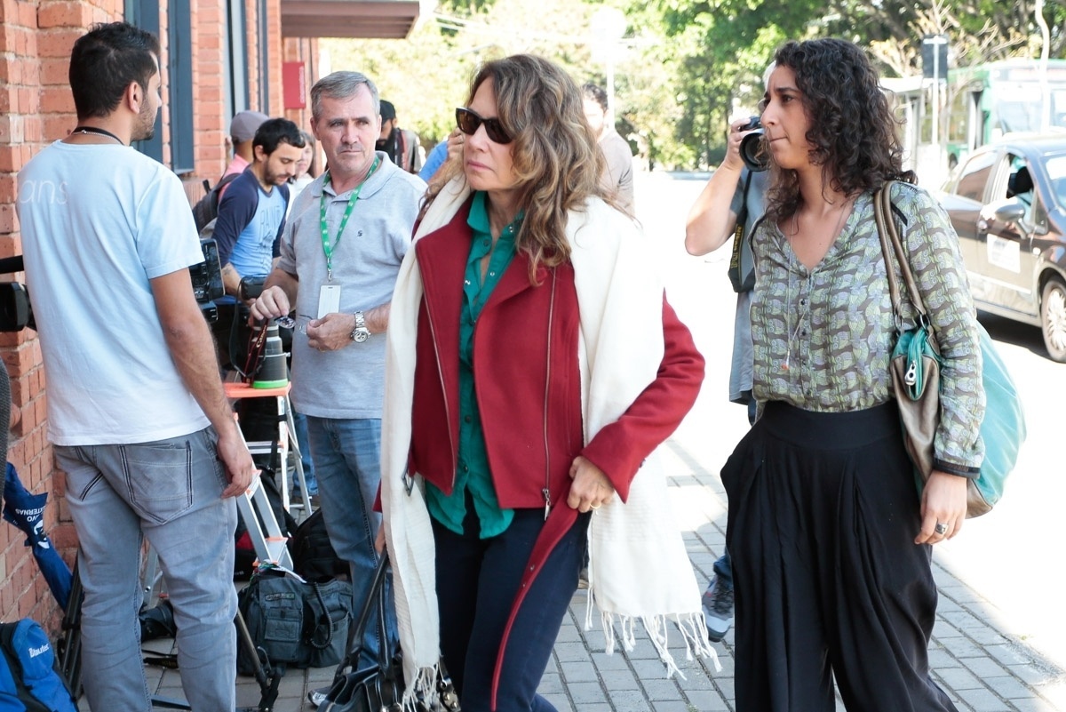 15.jul.2016 - A atriz Xuxa Lopes chega ao velório do cineasta Hector Babenco, na Cinemateca Brasileira, em São Paulo - Rafael Cusato e Manuela Scarpa/Brazil News