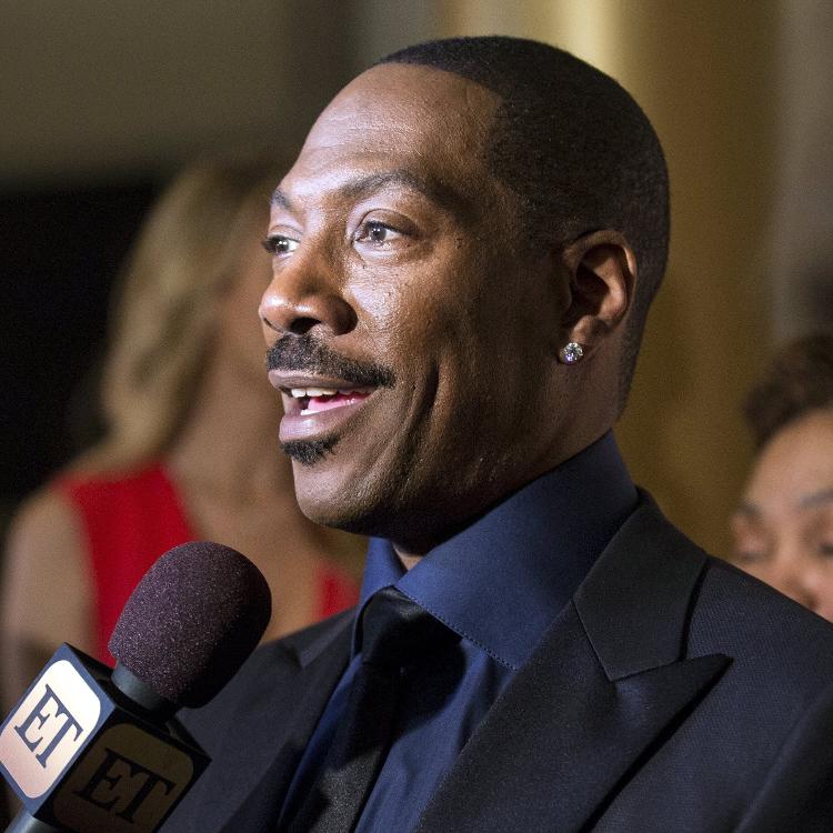 Eddie Murphy estrela filme de Natal recordista: 'É único