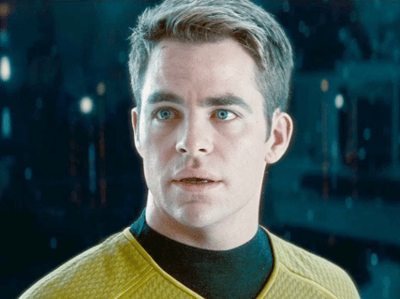 Chris Pine em cena de "Star Trek" - Reprodução