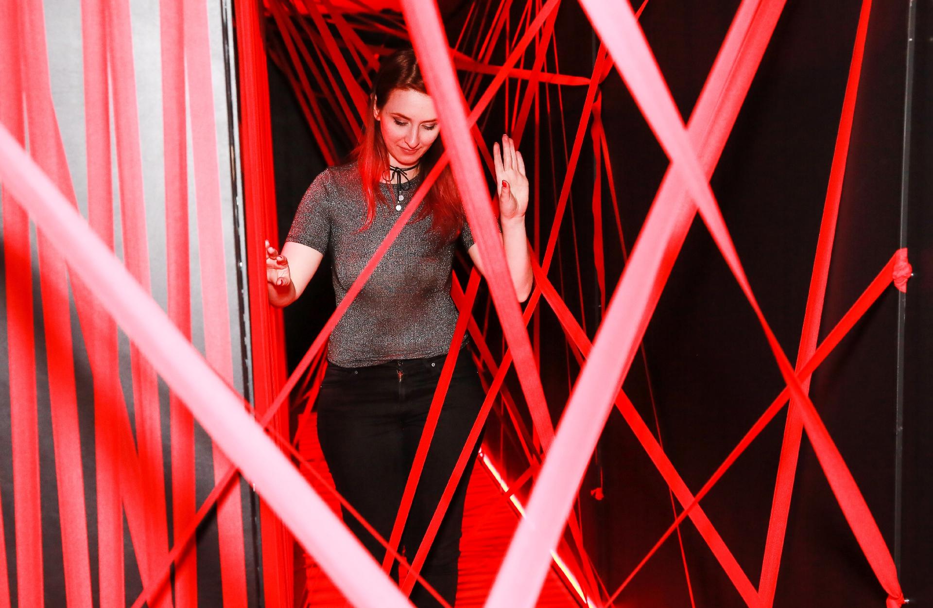 Estandes CCXP19 - treino viúva negra - Iwi Onodera/UOL