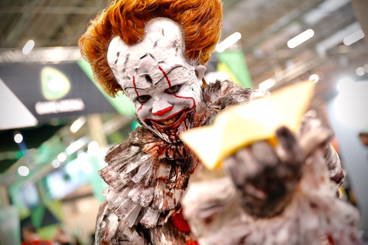 Cosplayers se divertem na CCXP 2019 - Mariana Pekin/UOL