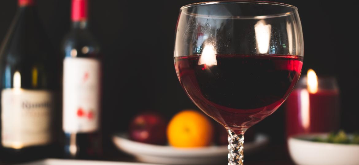 Sommelier premiado dá as dicas para ter o melhor do vinho em casa - Unsplash