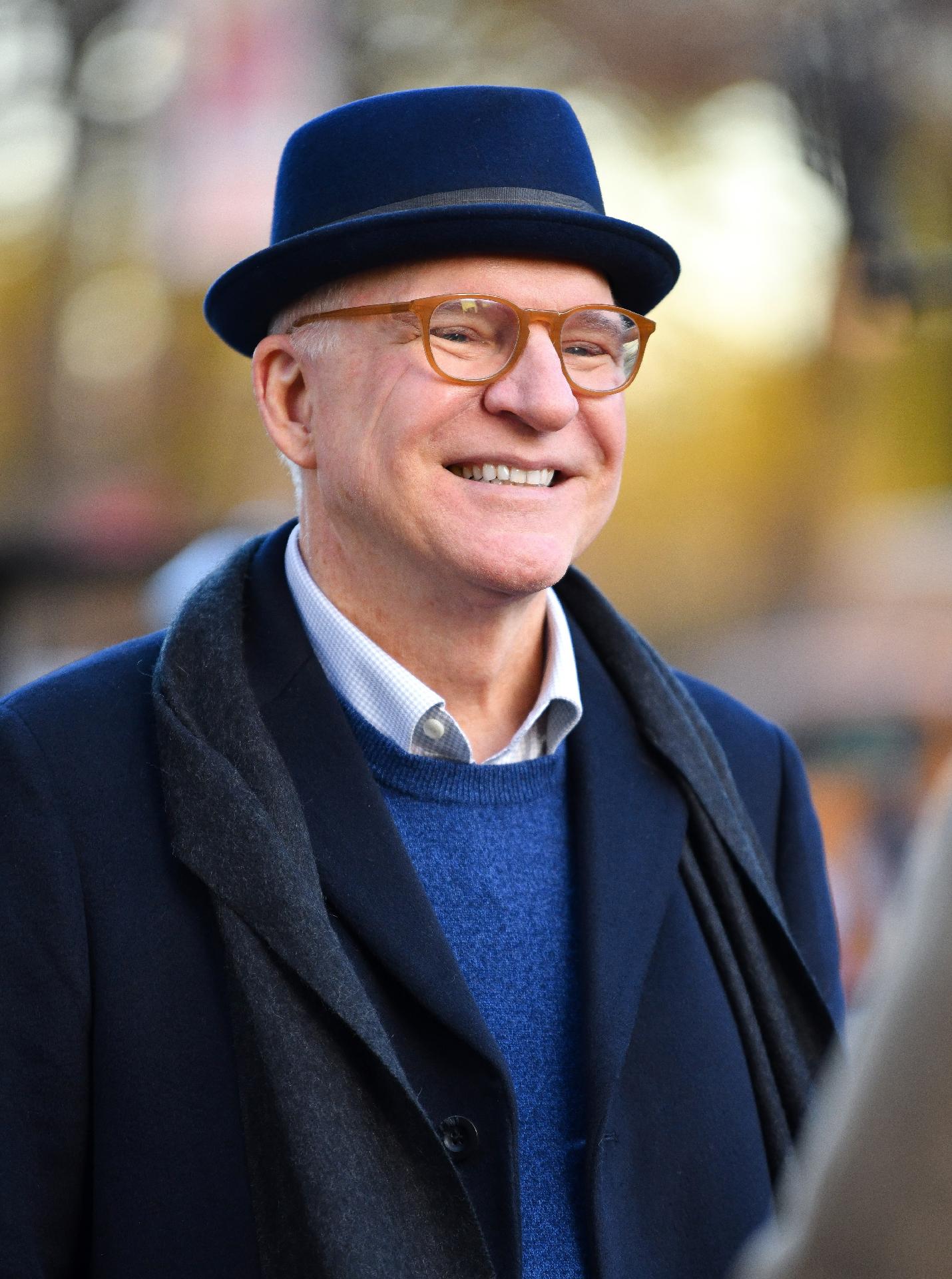 03.12.2020 - Steve Martin nas filmagens de 'Only Murders in the Building', em Nova York - James Devaney/GC Images