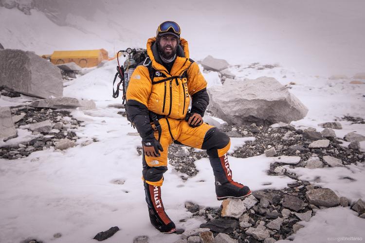 Gabriel Tarsoa caminho do topo do Everest: 8848 metros de altura - Arquivo pessoal - Arquivo pessoal