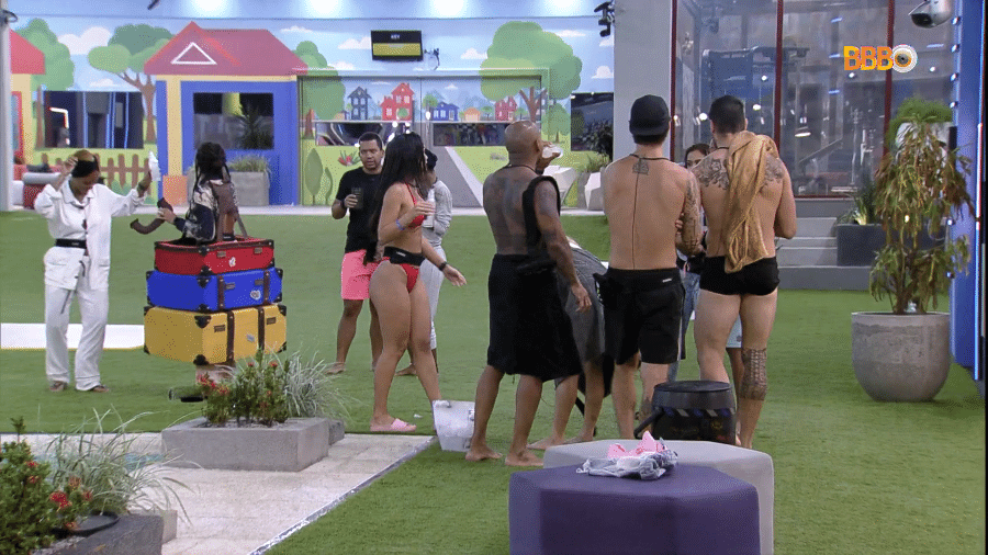 BBB 23: Participantes recebem cooler em noite de sábado - Reprodução/Globoplay