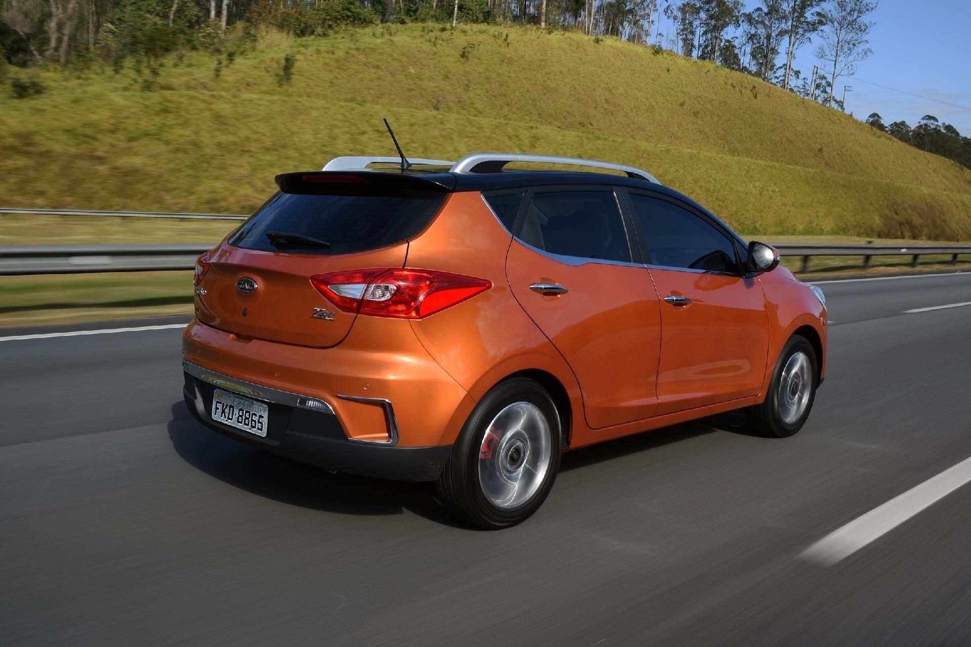 JAC T40 - Murilo Góes/UOL