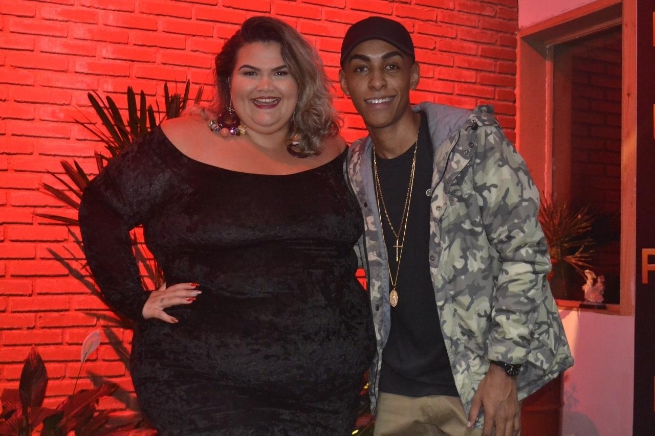 Leleto e Thais Carla na gravação de "Chacoalhando" - Play Produtora