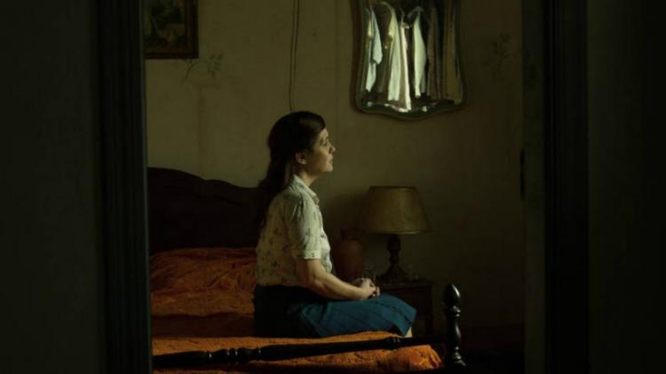 Adriana Esteves como Clara Charf no filme "Marighella" - Divulgação - Divulgação