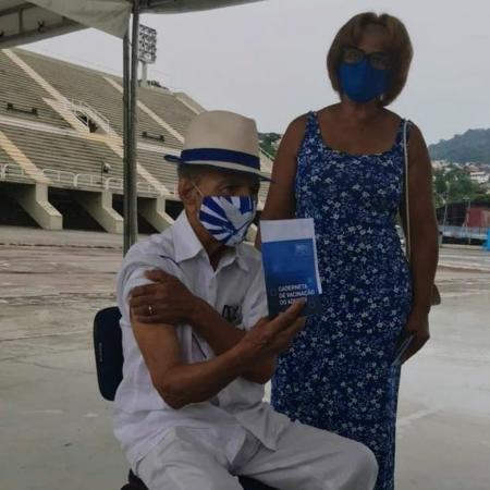 Monarco é vacinado no Rio - Reprodução/Instagram