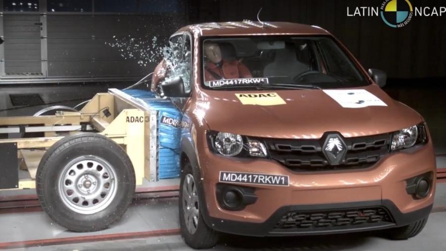 Renault Kwid recebeu três estrelas tanto para segurança de adultos, quanto de crianças - Reprodução/Latin NCAP