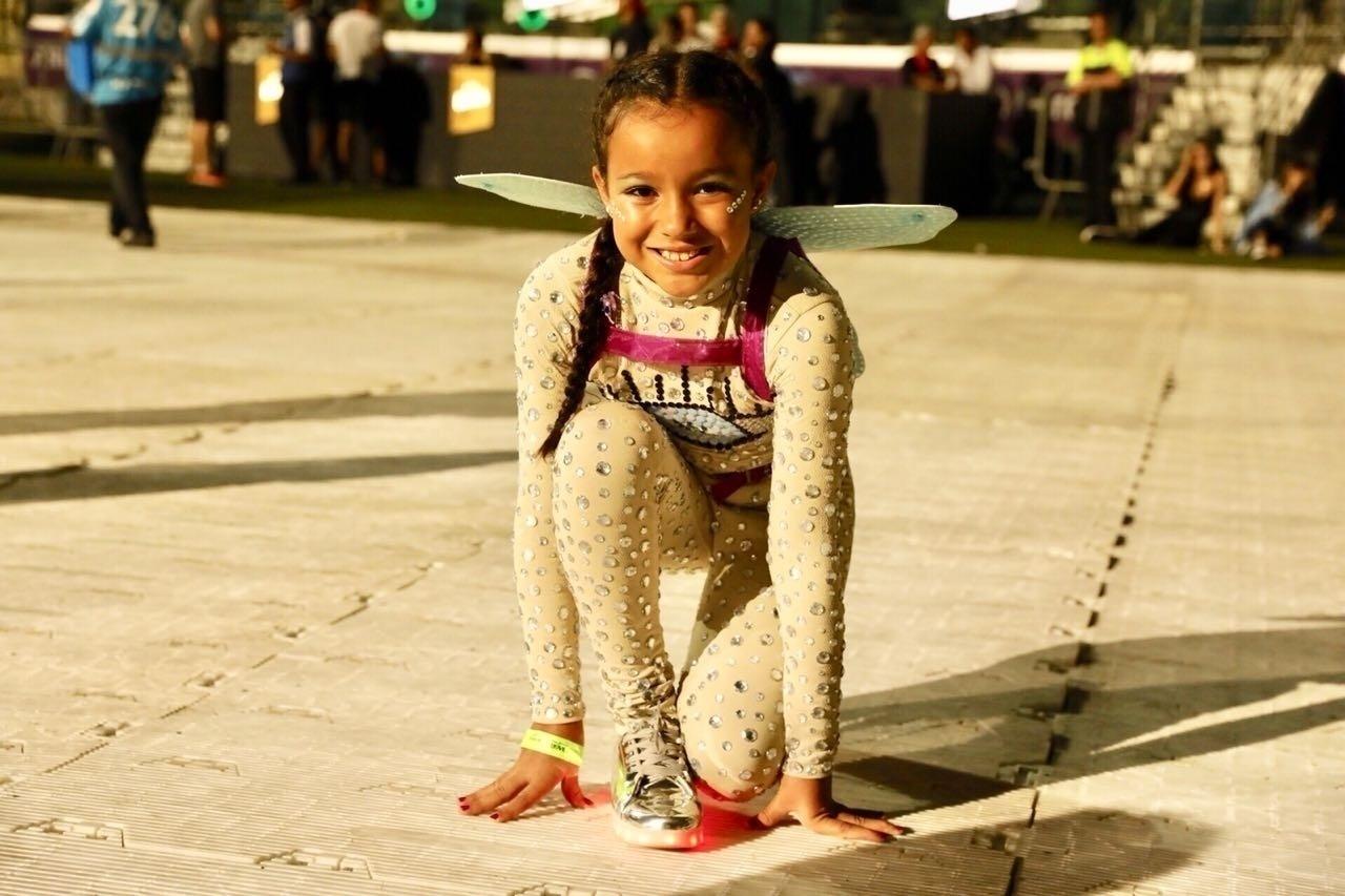 Mariana da Silva Lima, 9, caprichou no figurino para ir ao show da cantora Katy Perry, em São Paulo - Mariana Pekin/UOL