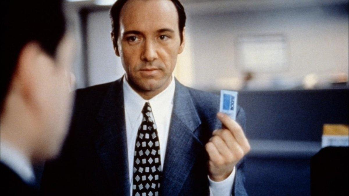 Kevin Spacey em cena de "O Preço da Ambição" (1994) - Divulgação