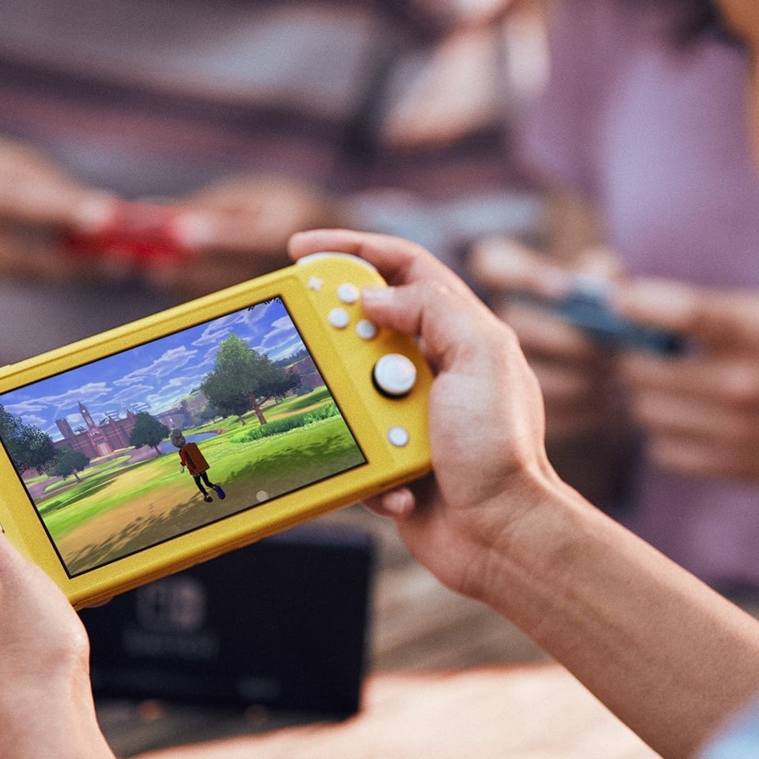 Nintendo Switch Lite Console - Hyrule Edition | Amazon.com.br