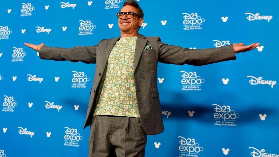 Robert Downey Jr. chega para a cerimônia da Disney Legends na D23 - Reprodução/Twitter