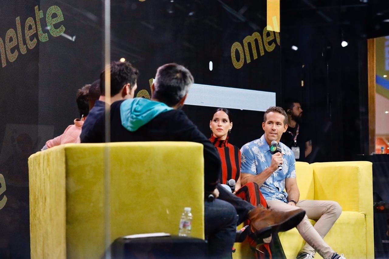 Ryan Reynolds, Adria Arjona, Mélanie Laurent, Corey Hawkins e Manuel Garcia-Rulfo participaram de painel de Esquadrão 6 na CCXP - Mariana Pekin/UOL