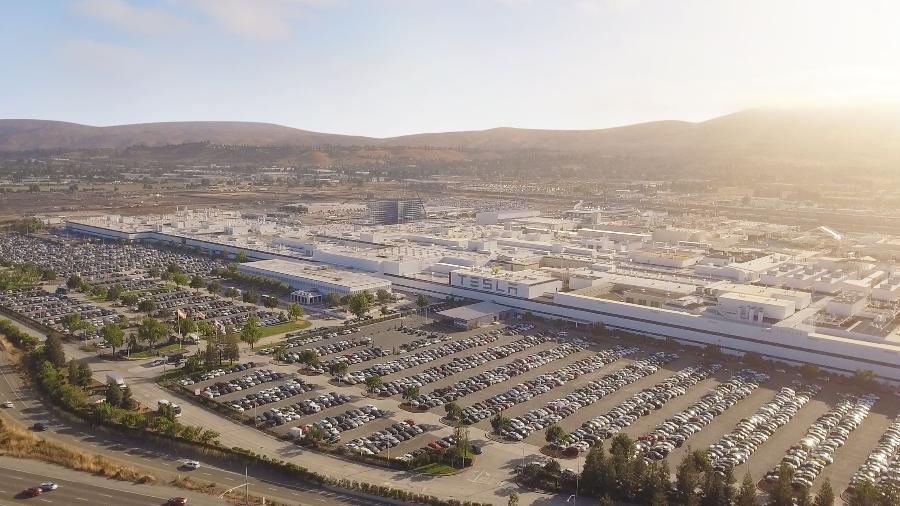 Fábrica da Tesla na Califórnia - Divulgação