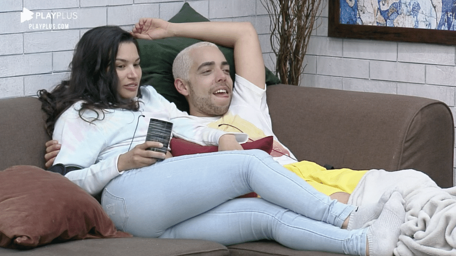 A Fazenda 2020: Lucas e Raissa falam sobre Mariano e Jake - Reprodução/Playplus