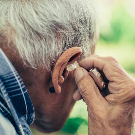 Até 2050, cerca de 25% da população mundial sofrerá com algum nível de perda auditiva - iStock