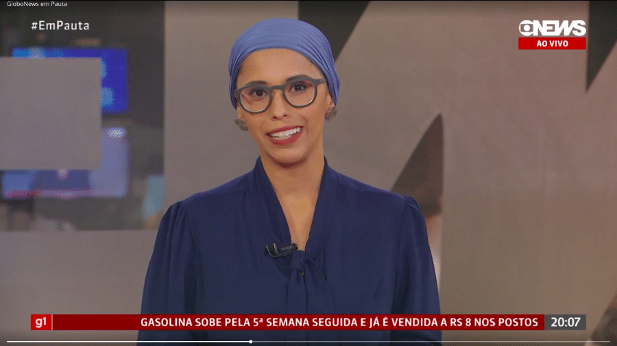 A apresentadora da GloboNews Lilian Ribeiro anunciou ao vivo que está com câncer de mama: "A gente tem que ser honesto com o público"" - Reprodução GloboNews